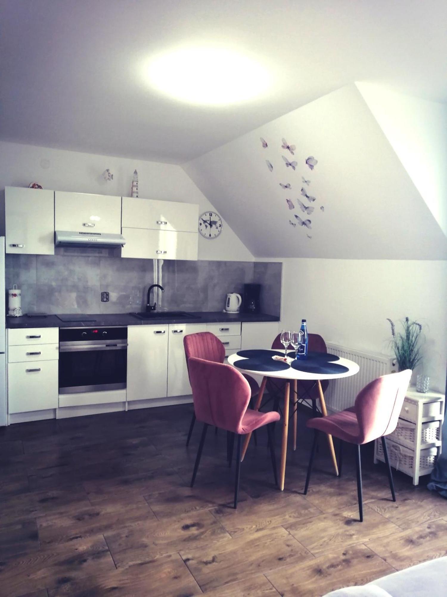 Apartamenty WIKTORIA morska18 Kuźnica Rum bild